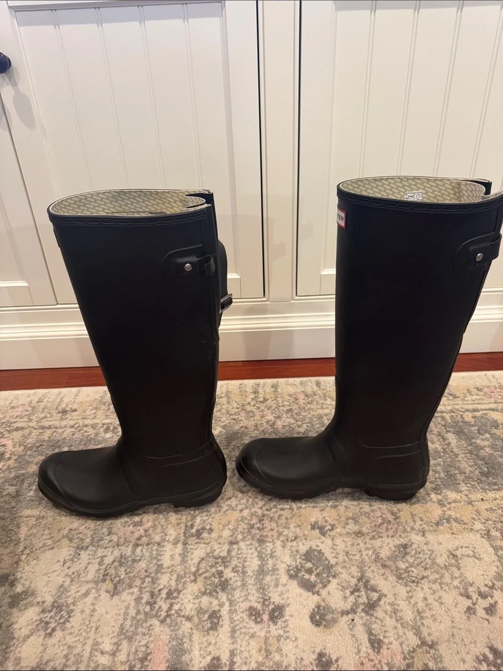 Hunter Women's Adjustable Black Rain Boots with Red Logo